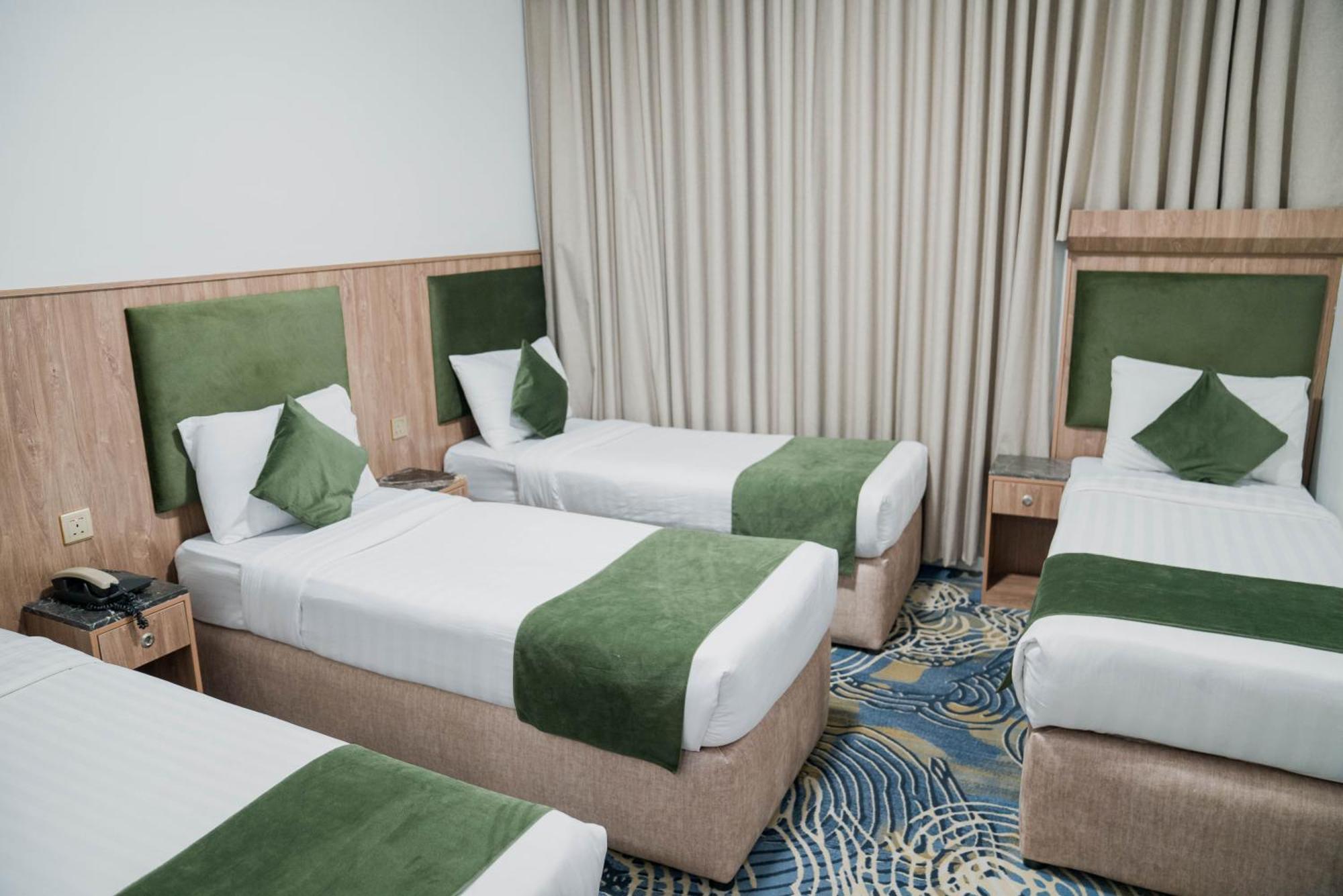 Hayah Plaza Hotel マディーナ エクステリア 写真