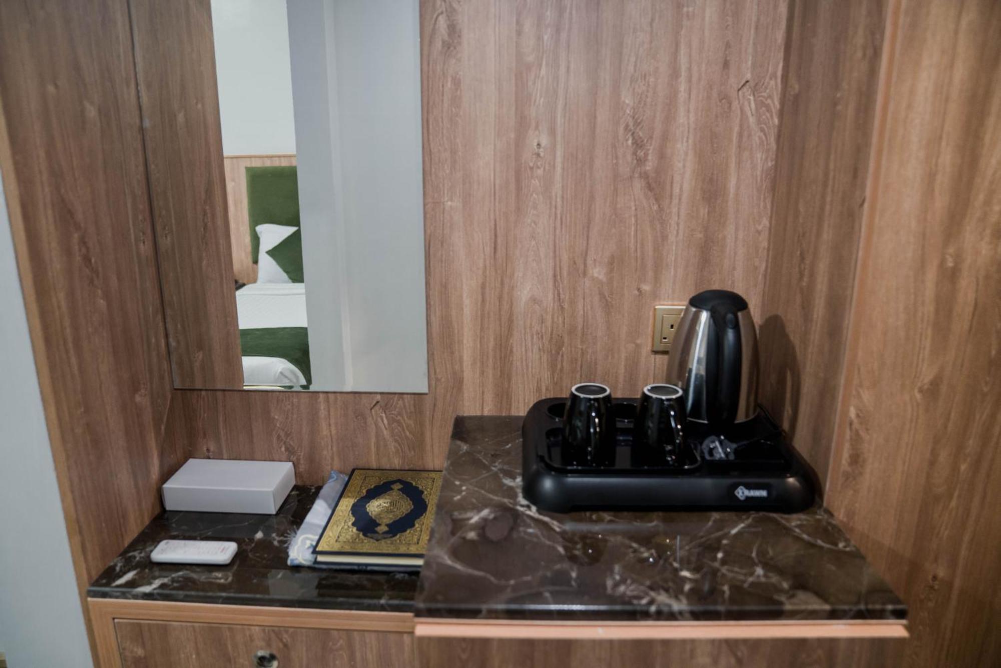 Hayah Plaza Hotel マディーナ エクステリア 写真
