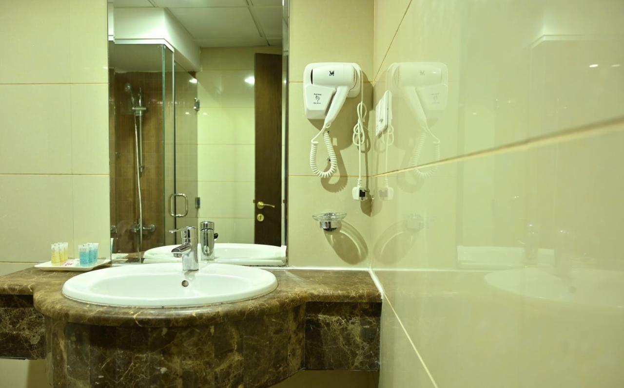 Hayah Plaza Hotel マディーナ エクステリア 写真